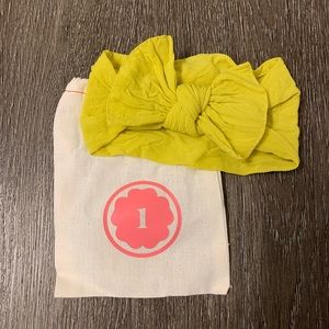 Baby Bling 2019 Advent Box — Day 1 Bow